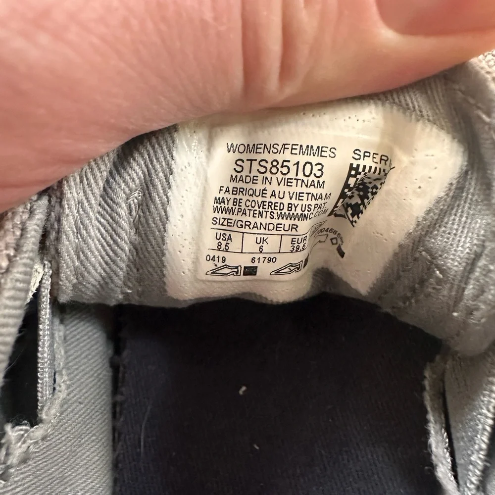 Sperry Top Sider Boat Shoes NWOT size 8.5 - Picture 5 of 6